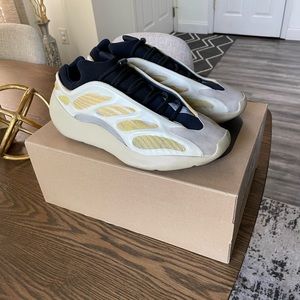 Yeezy Safflower Size 12